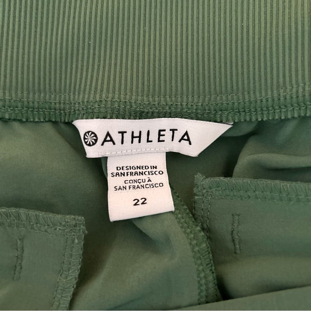 Athleta Brooklyn Mid Rise Ankle Pants in Vineyard Green Plus Size 22 - Picture 9 of 13